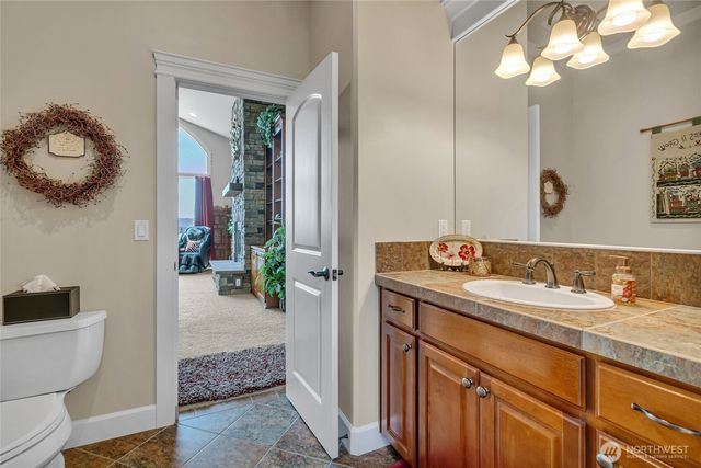 8110 172nd Avenue E, Sumner, WA 98390
