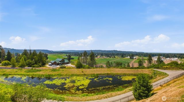 8110 172nd Avenue E, Sumner, WA 98390