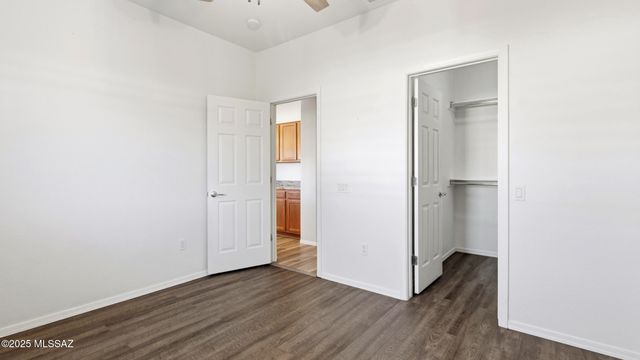 33915 S Colony Drive, Red Rock, AZ 85145