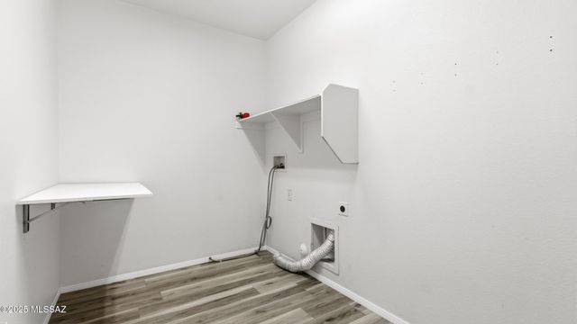 33915 S Colony Drive, Red Rock, AZ 85145