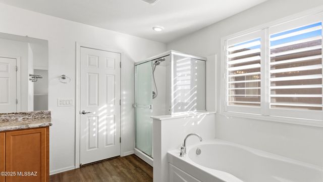 33915 S Colony Drive, Red Rock, AZ 85145