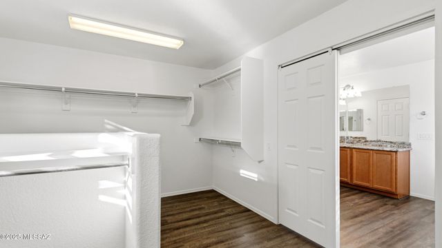 33915 S Colony Drive, Red Rock, AZ 85145