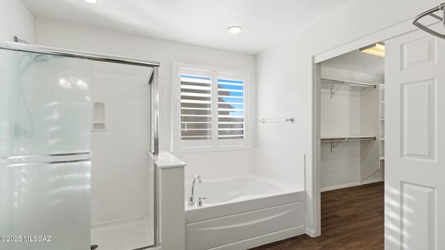 33915 S Colony Drive, Red Rock, AZ 85145