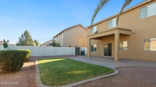 33915 S Colony Drive, Red Rock, AZ 85145