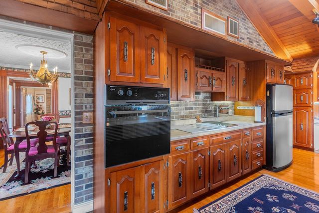 8217 SOUTH EAST SIDE HWY, Elkton, VA 22827