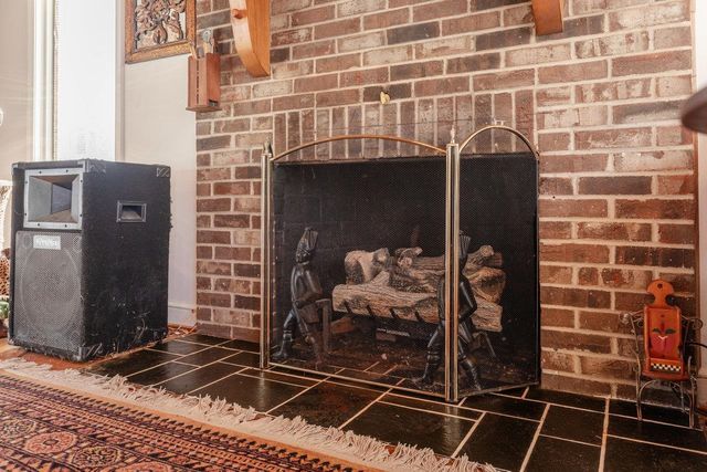 8217 SOUTH EAST SIDE HWY, Elkton, VA 22827