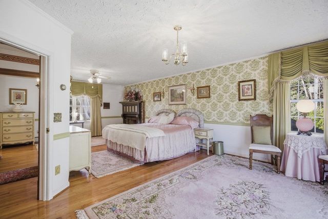 8217 SOUTH EAST SIDE HWY, Elkton, VA 22827