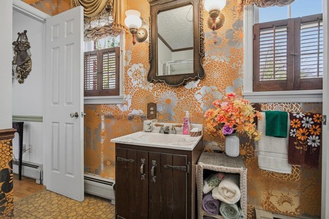 8217 SOUTH EAST SIDE HWY, Elkton, VA 22827