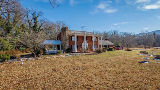 8217 SOUTH EAST SIDE HWY, Elkton, VA 22827