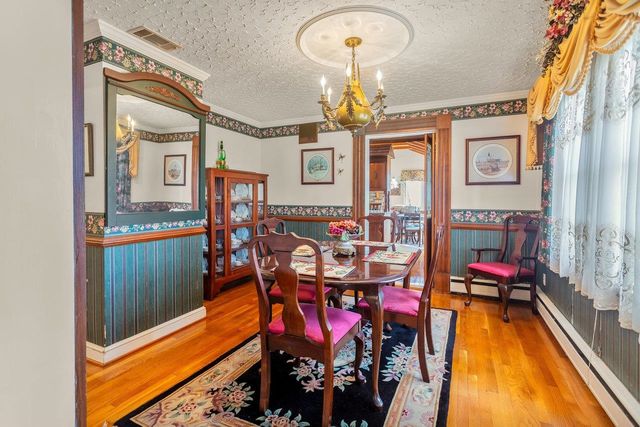 8217 SOUTH EAST SIDE HWY, Elkton, VA 22827