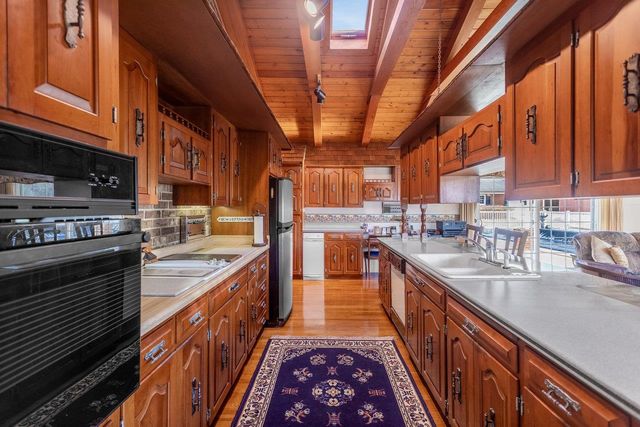 8217 SOUTH EAST SIDE HWY, Elkton, VA 22827