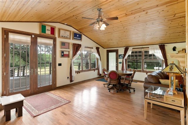 22150 County Rd 1718, Mathis, TX 78368