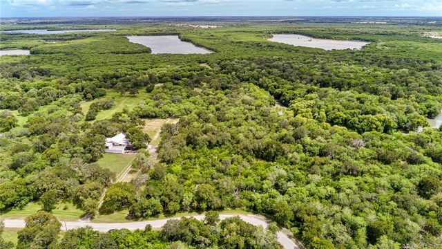 22150 County Rd 1718, Mathis, TX 78368