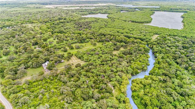 22150 County Rd 1718, Mathis, TX 78368