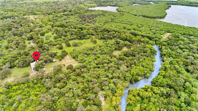 22150 County Rd 1718, Mathis, TX 78368