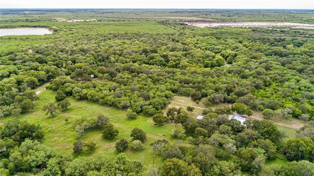 22150 County Rd 1718, Mathis, TX 78368