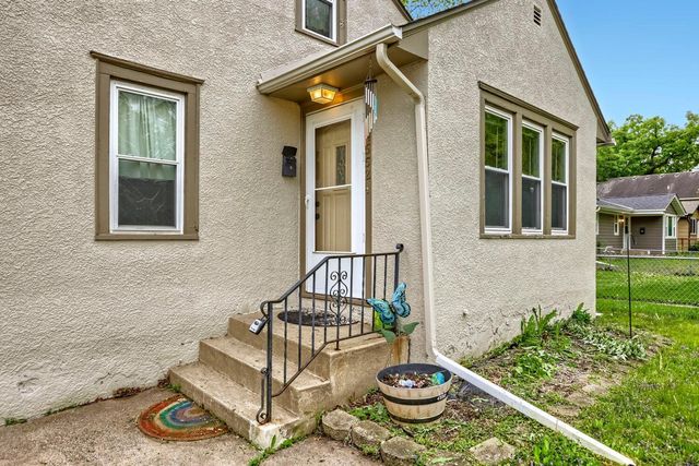 4552 Penn Avenue N, Minneapolis, MN 55412