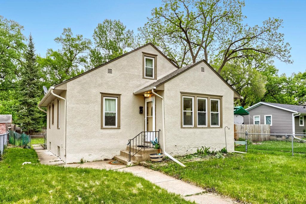 4552 Penn Avenue N, Minneapolis, MN 55412 — photo 2