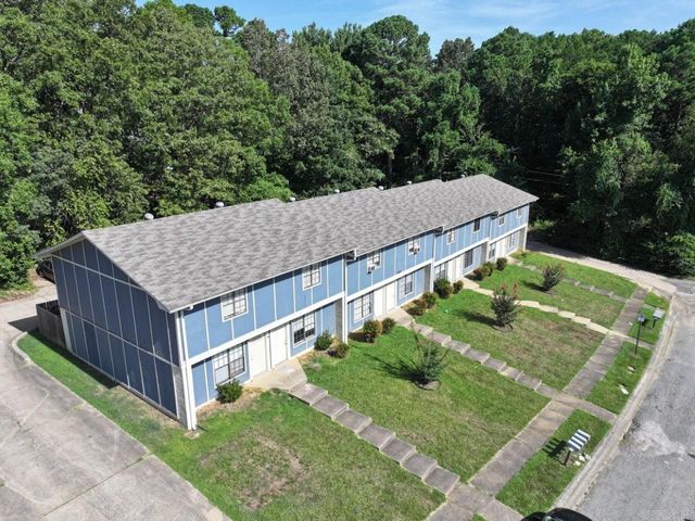 1800 Labette Manor Drive, Little Rock, AR 72205