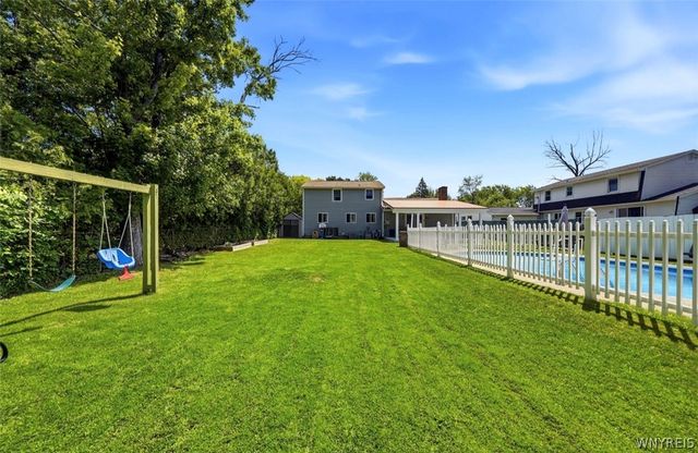 391 Sunset Drive, Hamburg, NY 14075