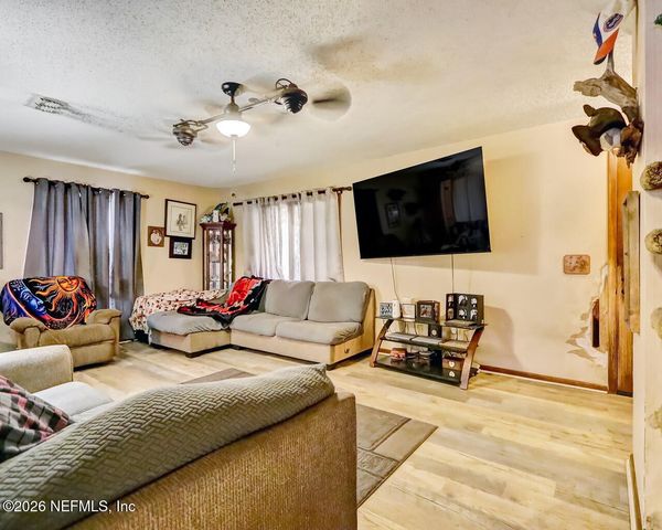 5145 BEIGE Street, Jacksonville, FL 32258