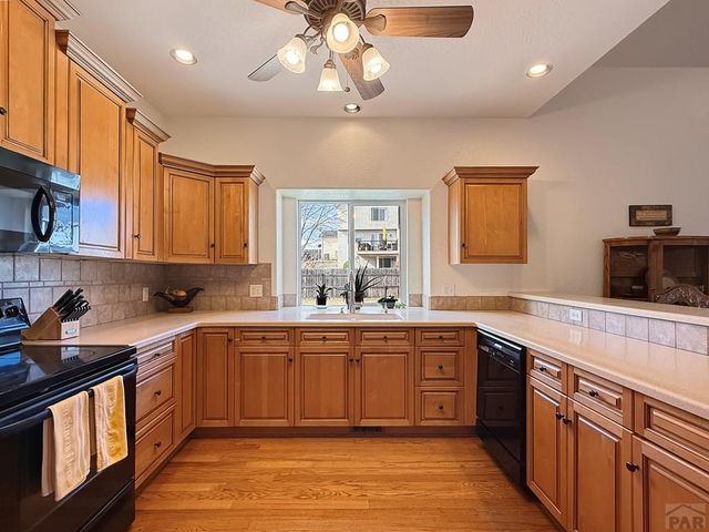 17 Redondo, Pueblo, CO 81005