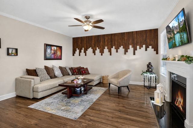 214 Campbell Cir, Mount Juliet, TN 37122