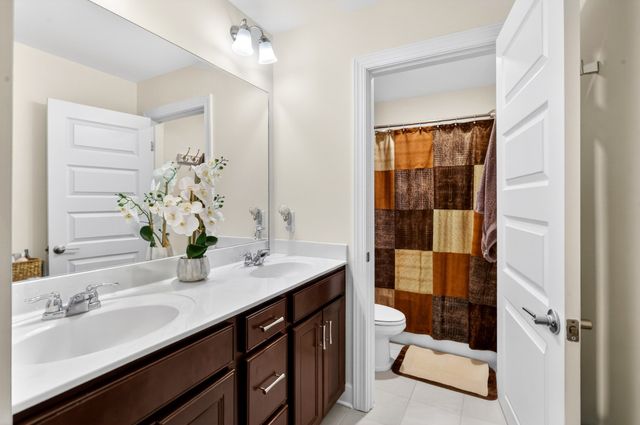 214 Campbell Cir, Mount Juliet, TN 37122