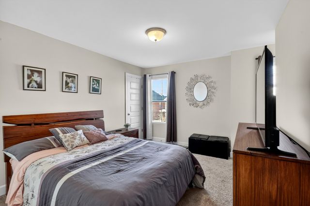 214 Campbell Cir, Mount Juliet, TN 37122