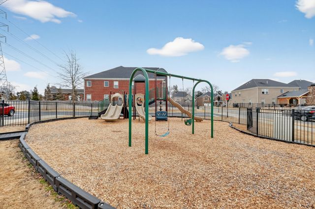 214 Campbell Cir, Mount Juliet, TN 37122