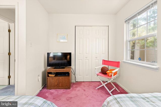 1038 OCEAN PKWY, Ocean Pines, MD 21811