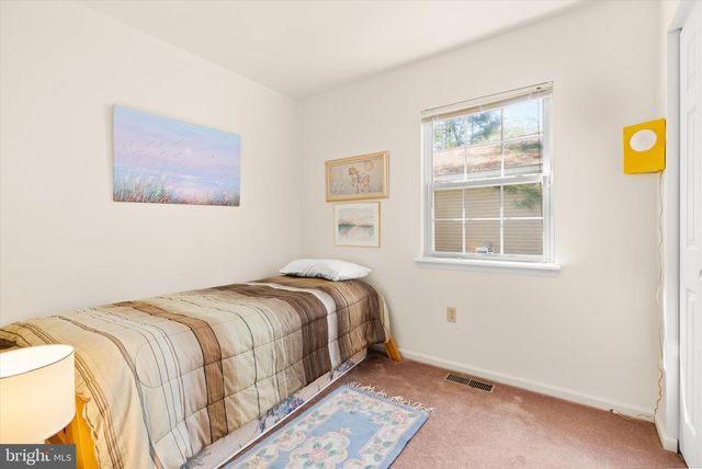 1038 OCEAN PKWY, Ocean Pines, MD 21811