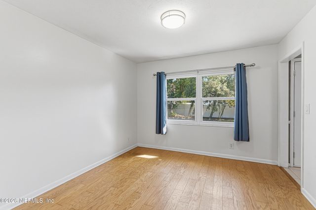 10758 EXECUTIVE Drive, Jacksonville, FL 32225