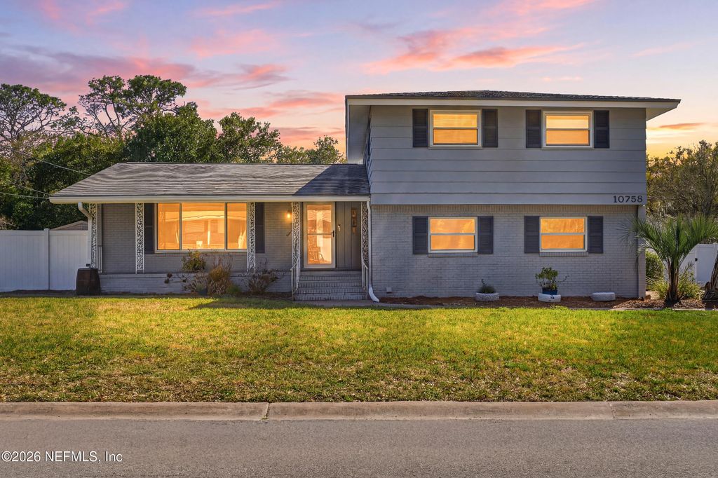 10758 EXECUTIVE Drive, Jacksonville, FL 32225