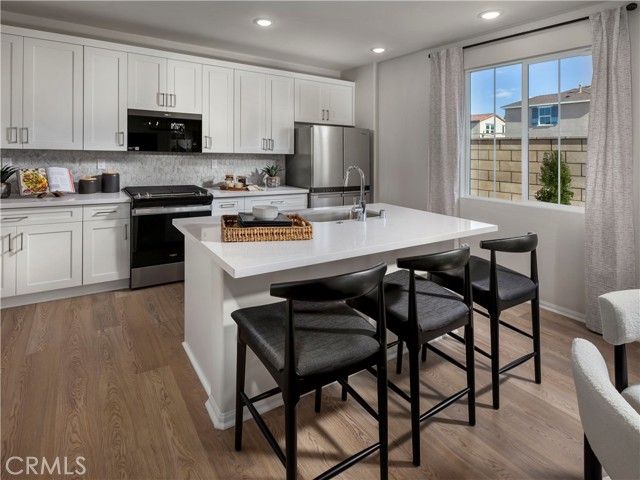 28320 Via Moscotel, Temecula, CA 92591