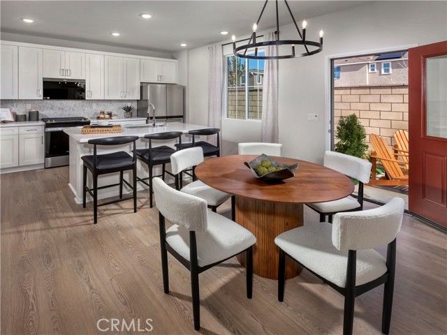 28320 Via Moscotel, Temecula, CA 92591