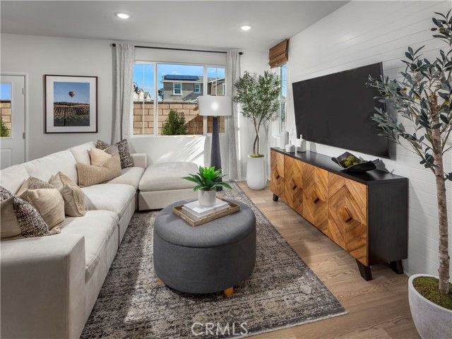 28320 Via Moscotel, Temecula, CA 92591