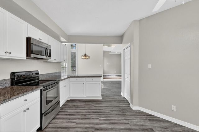 12929 Kingsbridge Lane, Houston, TX 77077