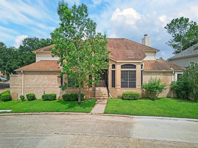 12929 Kingsbridge Lane, Houston, TX 77077