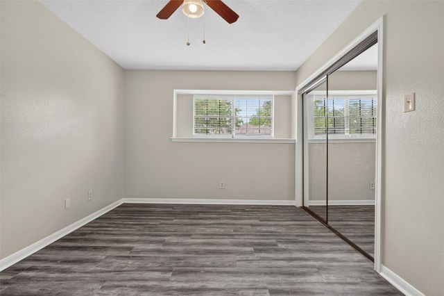 12929 Kingsbridge Lane, Houston, TX 77077