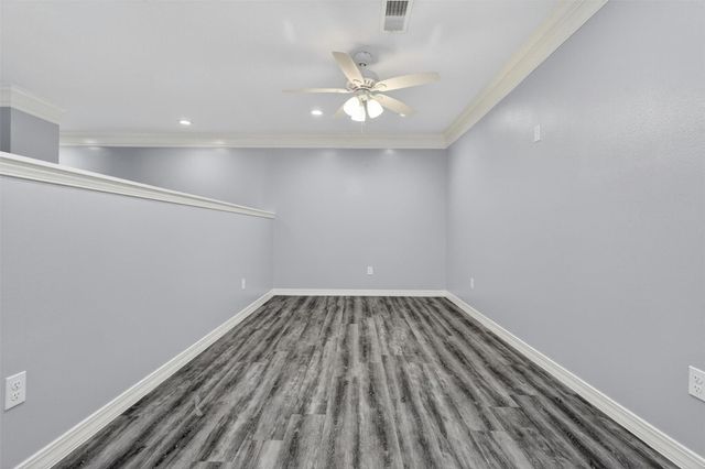 12929 Kingsbridge Lane, Houston, TX 77077