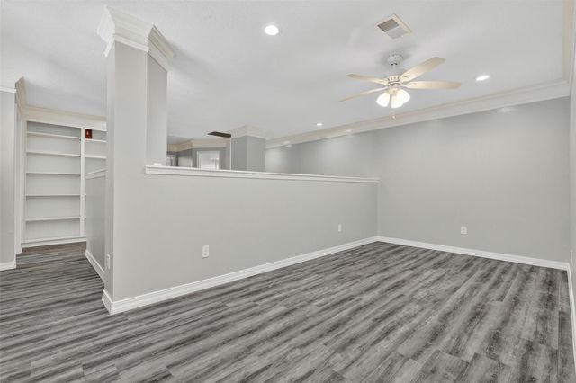12929 Kingsbridge Lane, Houston, TX 77077