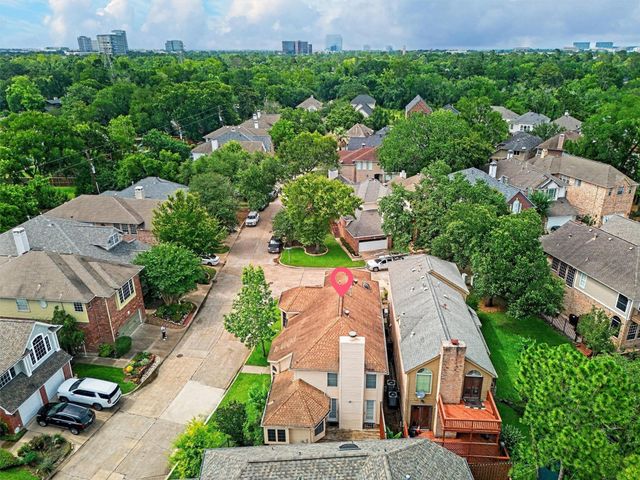 12929 Kingsbridge Lane, Houston, TX 77077