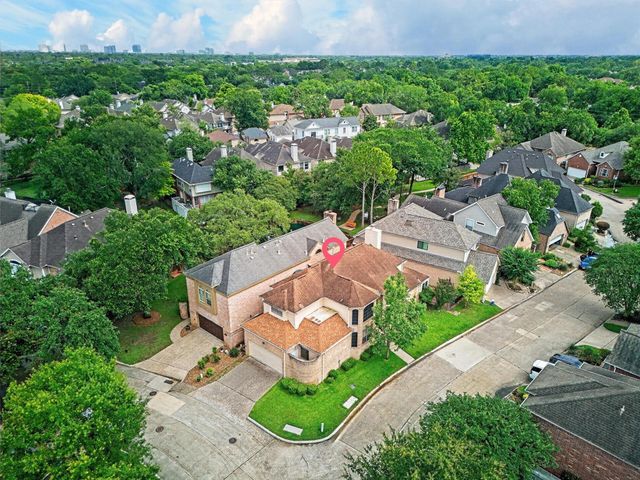12929 Kingsbridge Lane, Houston, TX 77077