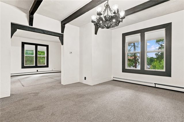 3 Whipple Avenue, Smithfield, RI 02917