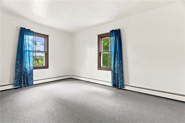 3 Whipple Avenue, Smithfield, RI 02917