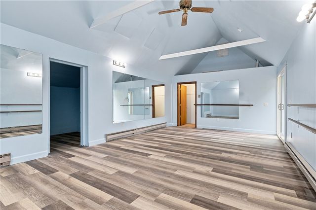 3 Whipple Avenue, Smithfield, RI 02917