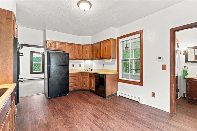 3 Whipple Avenue, Smithfield, RI 02917