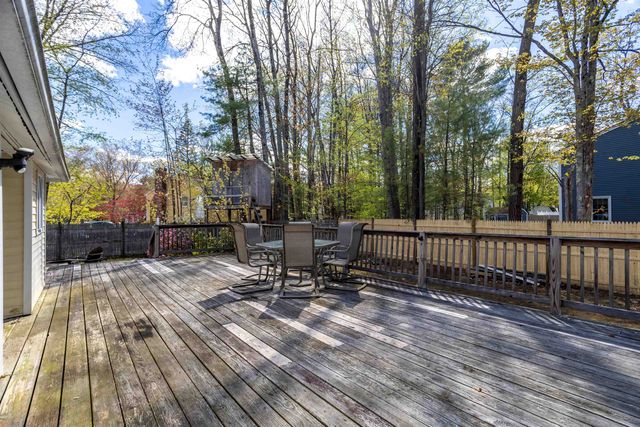 86 Manor Road, Concord, NH 03303