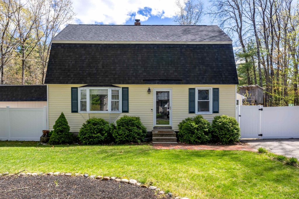 86 Manor Road, Concord, NH 03303